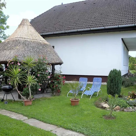 Holiday home 9 *