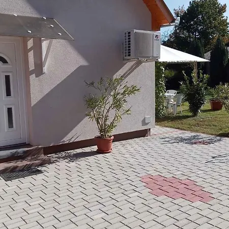 9 Balatonbereny