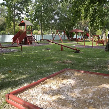 9 Hébergement de vacances