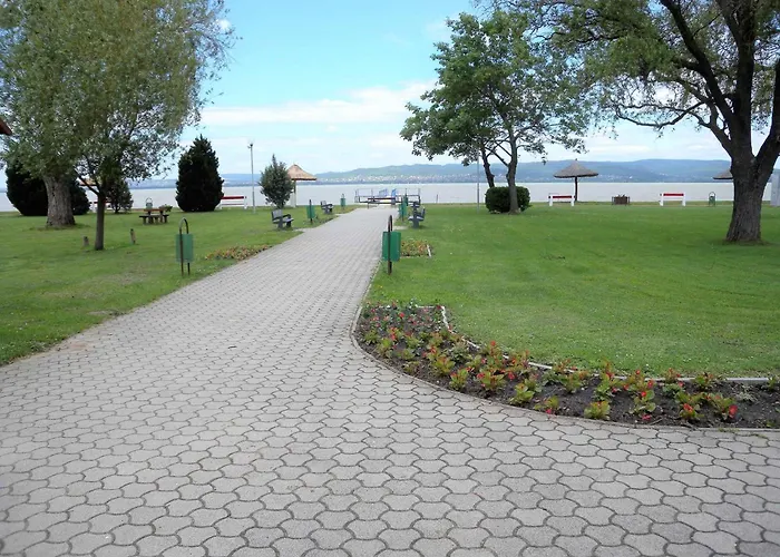 9 펜션 Balatonberény